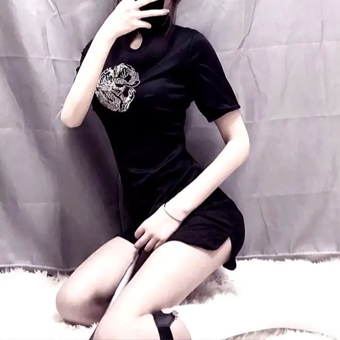 嘘,国王在冬眠
